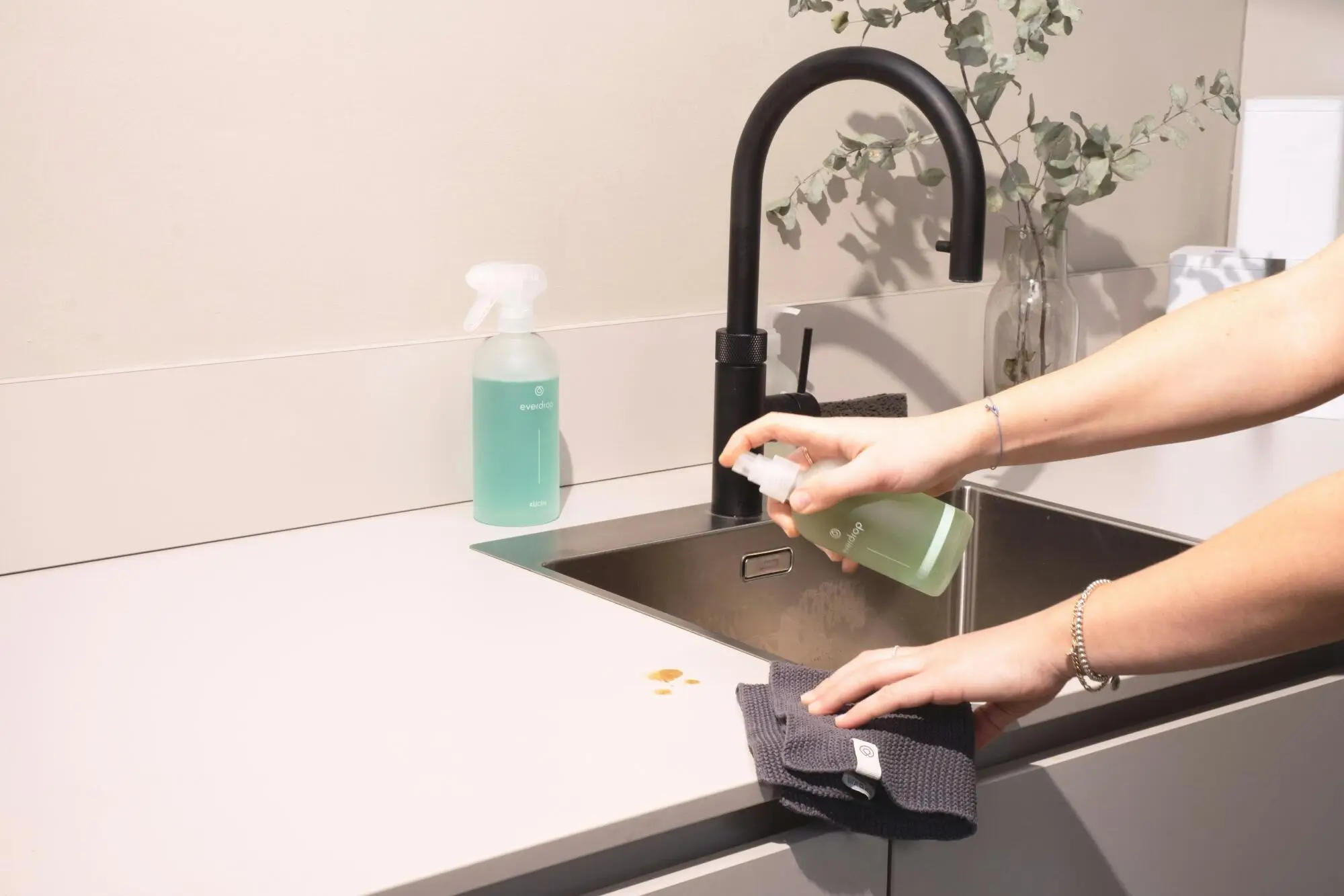 Eco-Friendly Cleaning Practices for Vacation Homes: Sustainable Solutions in Wilmington, NC