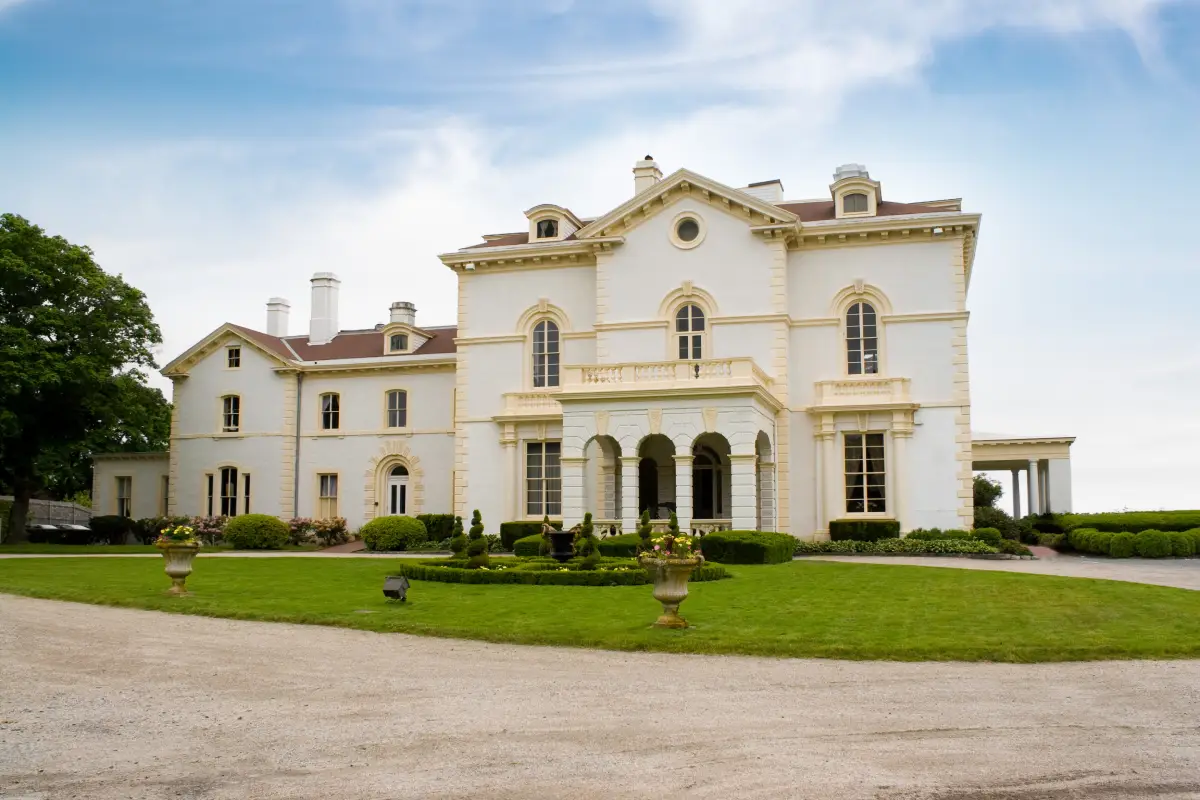 Essential Tips for Hosting a Successful Vacation Rental in Wilmington, NC